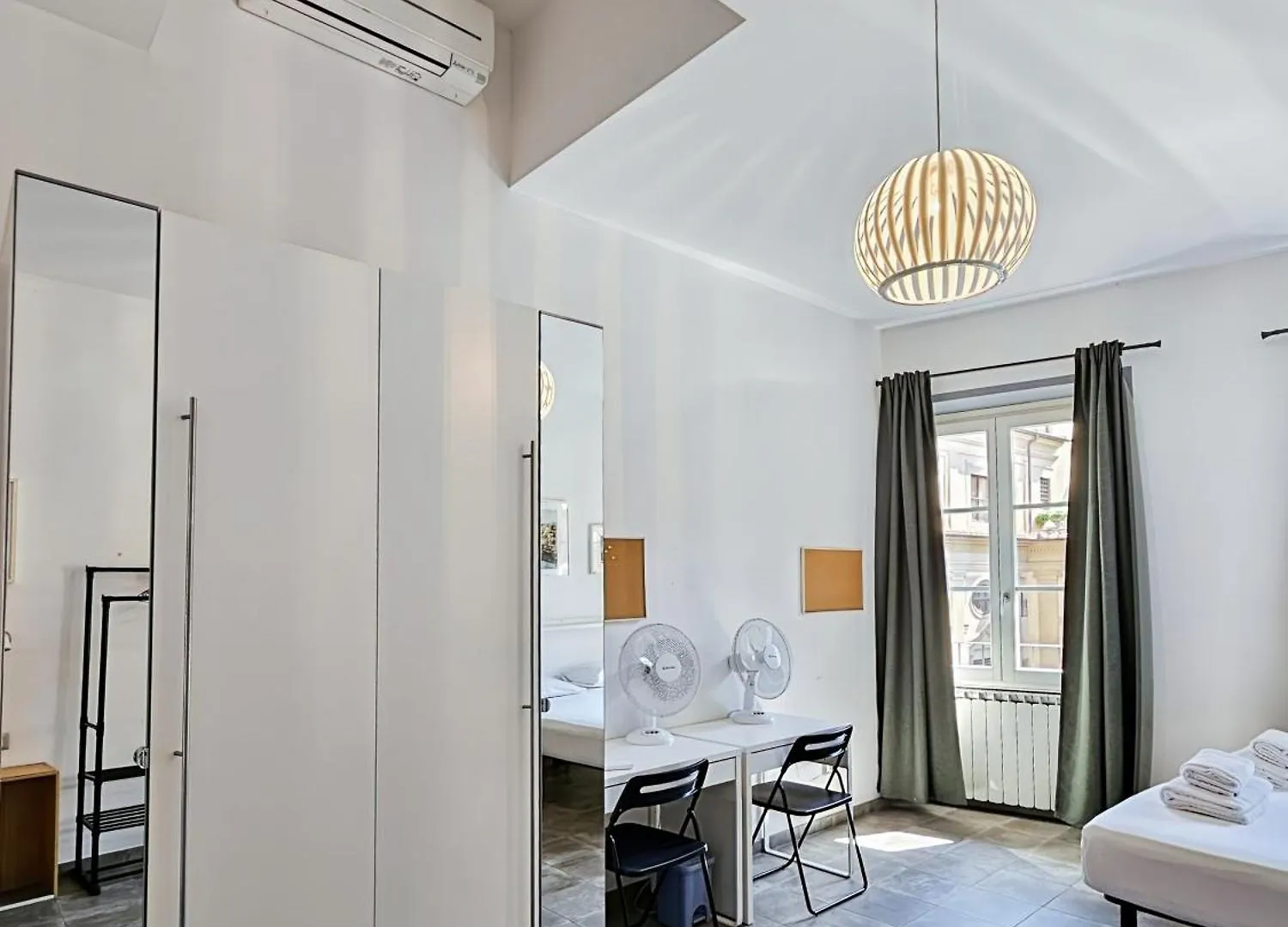 Third Floor San Lorenzo Apartment Florence