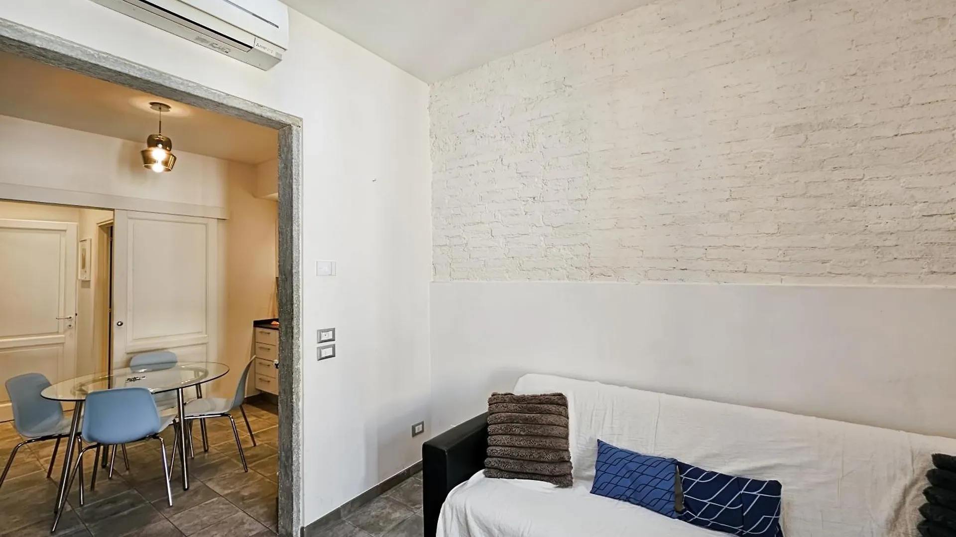Third Floor San Lorenzo Apartment Florence