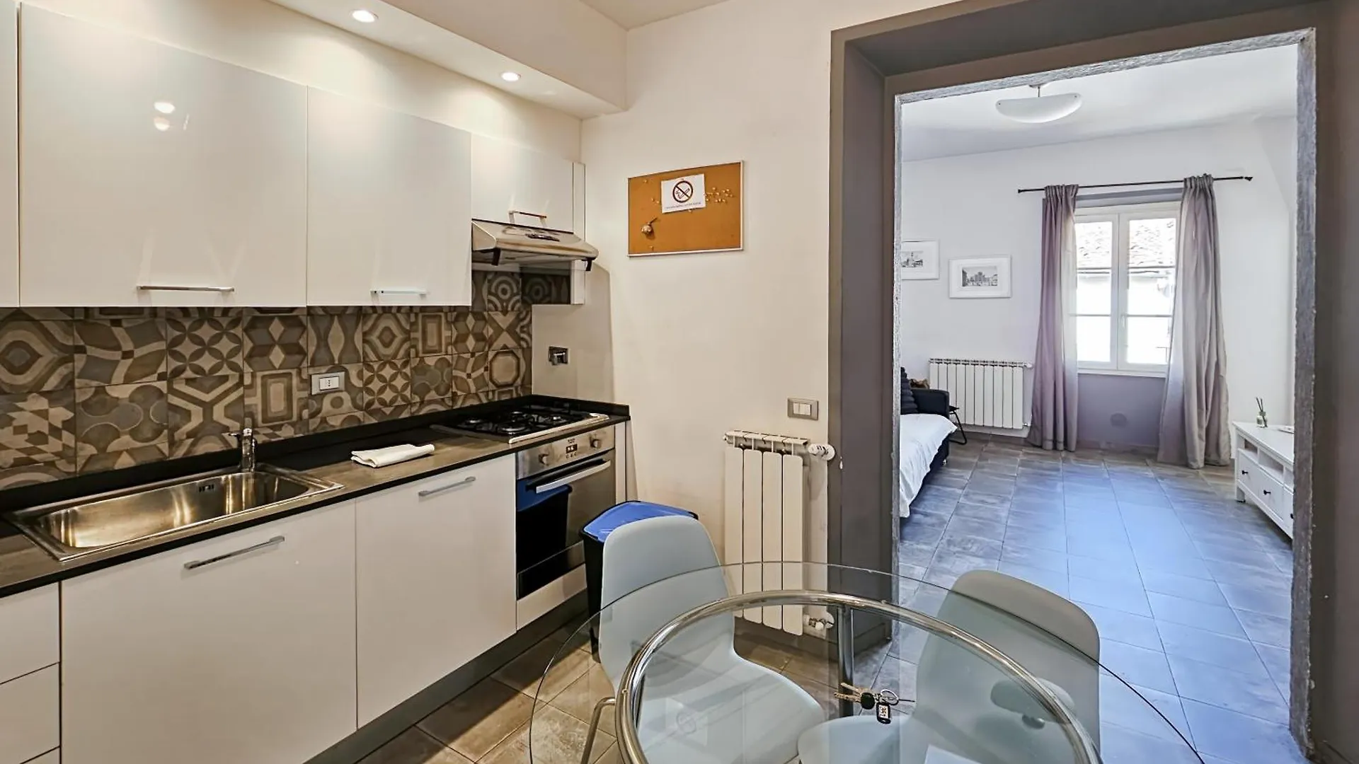 Third Floor San Lorenzo Apartment Florence